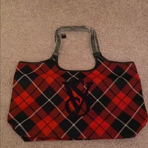Victoria’s Secret Buffalo Plaid Tote NWT
